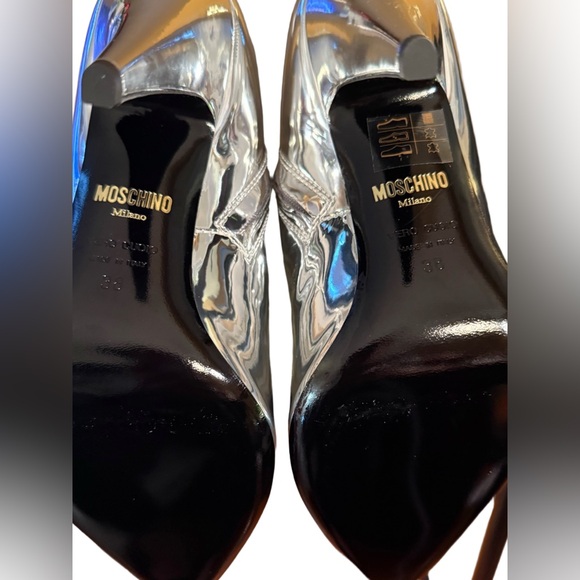 Moschino NWT Sz 38 Vero Cucio Silver Metallic Knee-High Stiletto Boots (SH292) - Picture 10 of 15